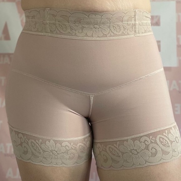 WOMEN BUTT LIFTER SHAPEWEAR / SHORT LEVANTA COLA  FAJA COLOMBIANA - Picture 1 of 7